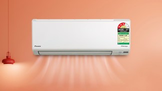 Daikin Standard FTKC35XV16 split air conditioner