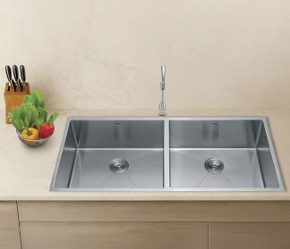 Hindware Handmade Kitchen Sink 518728 (42x19x9 in)